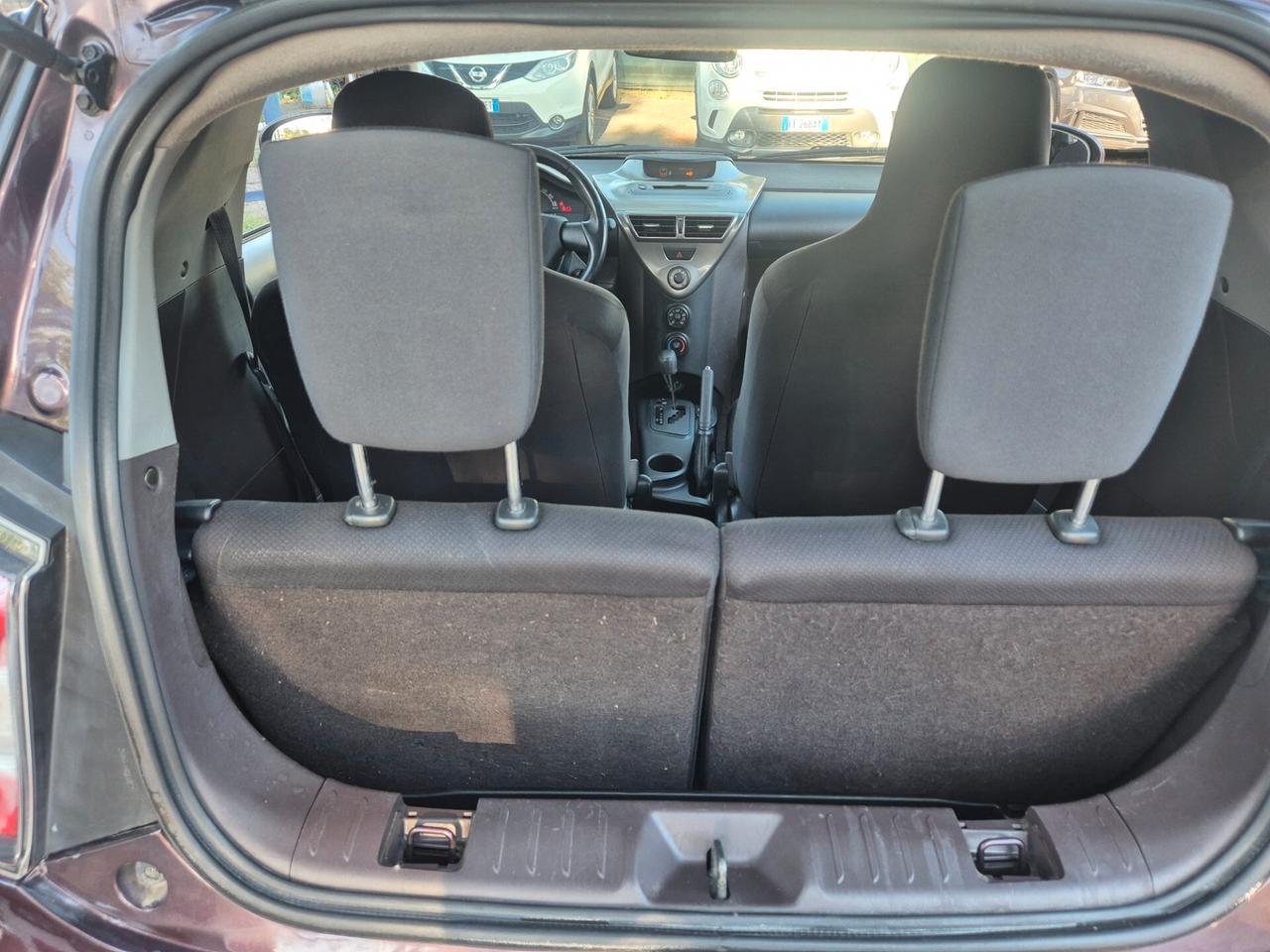 Toyota iQ 1.0 Sol Automatico
