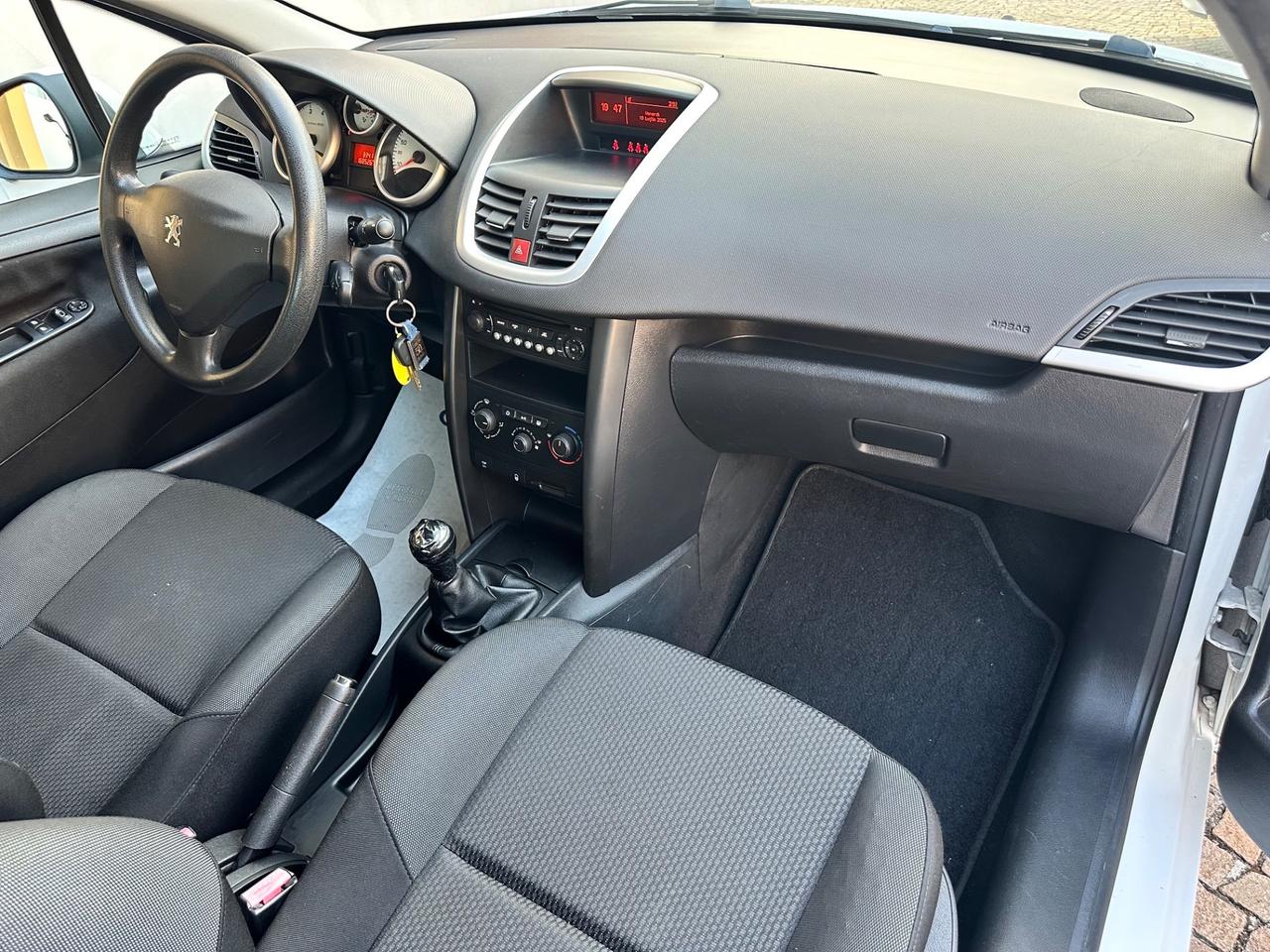 Peugeot 207 1.4Bz 95CV 5p. X Line -Uniproprietario