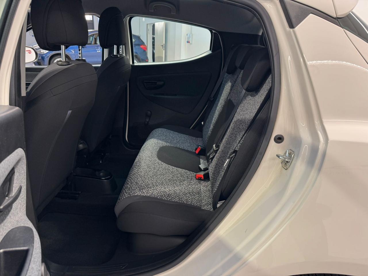 Lancia Ypsilon 1.2 69 CV 5 porte S&S Elefantino Blu