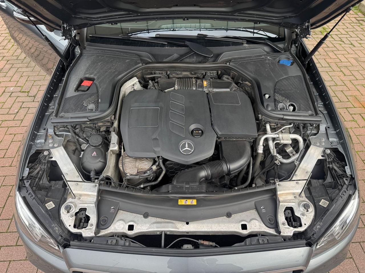 Mercedes-Benz E 220 Premium Plus E 220 D #9679