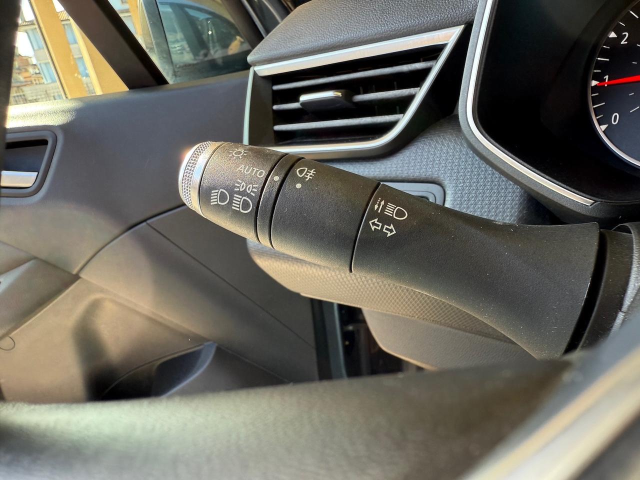 Renault Clio SCe 75 CV 5 porte Intens NEOPATENTATI