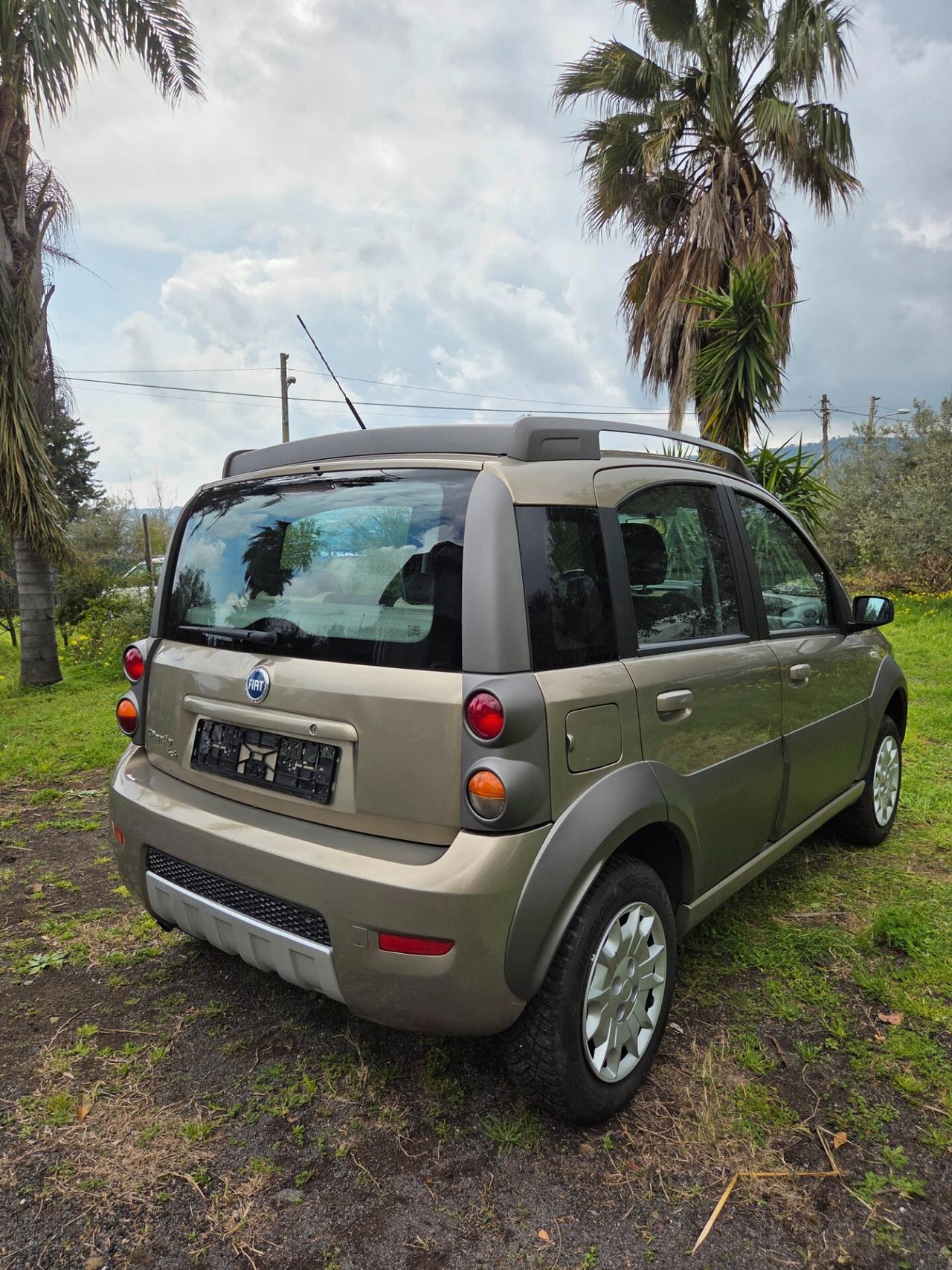 Fiat Panda 1.3 MJT 16V 4x4 Cross
