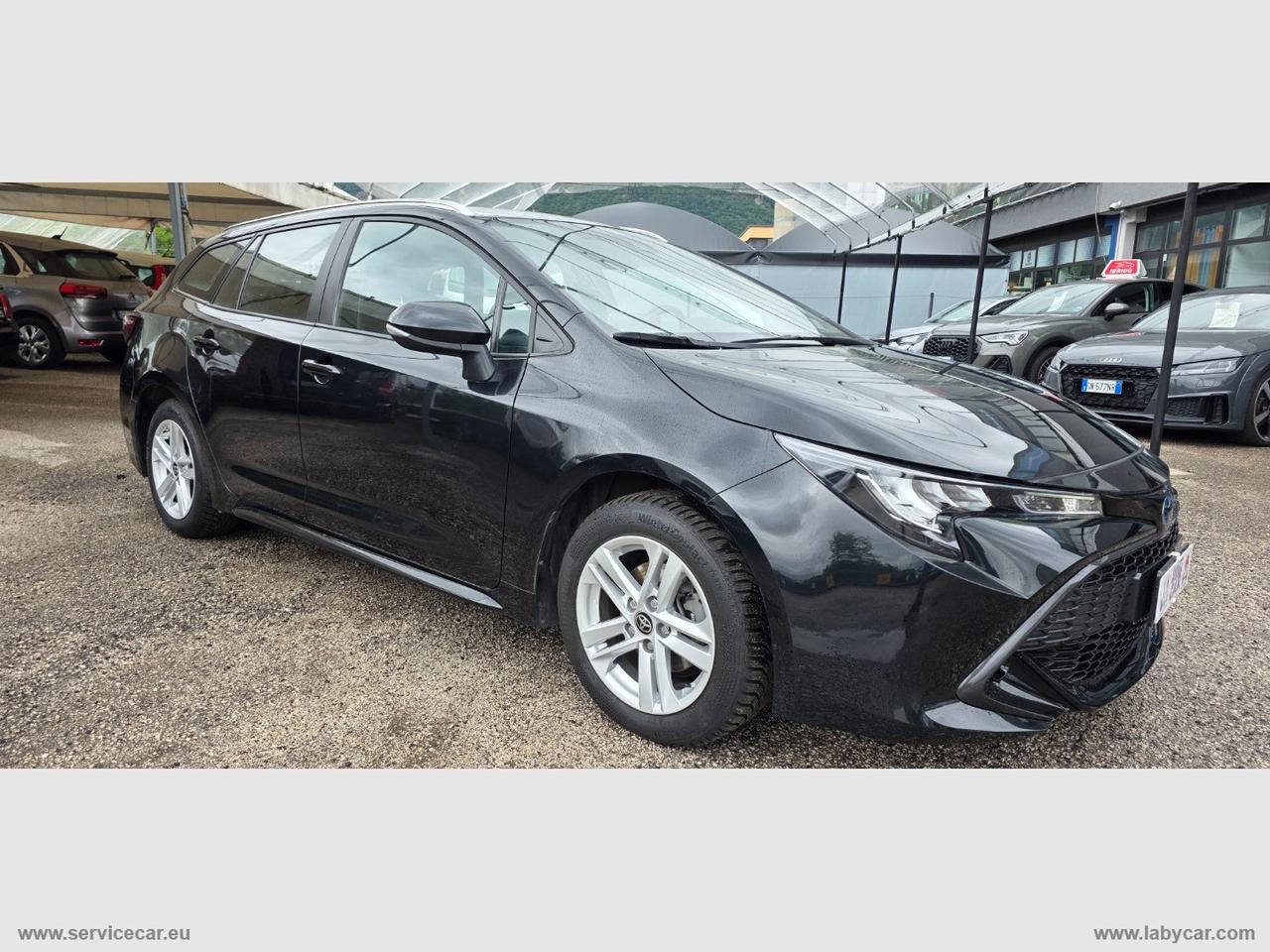 TOYOTA Corolla TS 1.8 Hybrid Business Tech