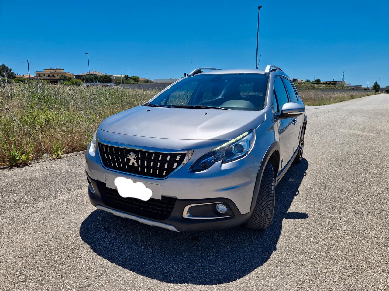 Peugeot 2008 BlueHDi 100 Allure