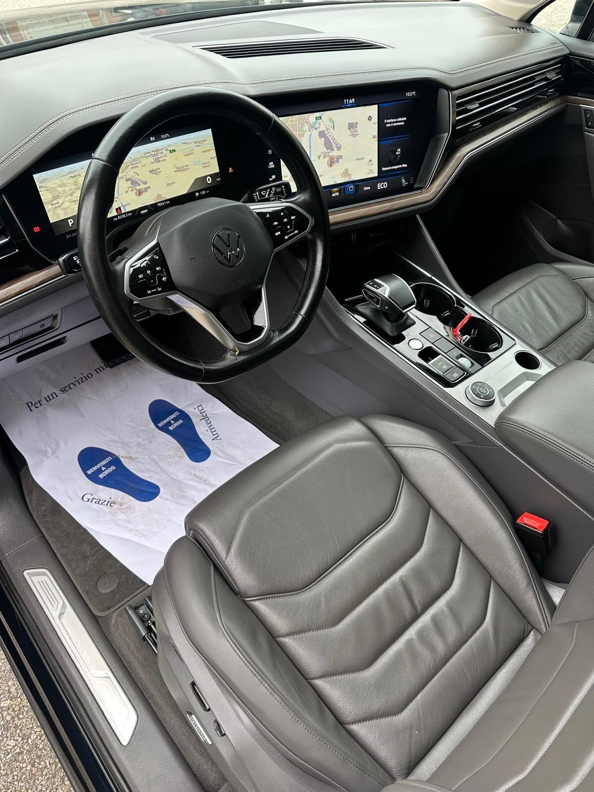 Volkswagen Touareg 3.0 V6 TDI SCR Atmosphere TETTO APRIBILE E INTERNI IN PELLE TOTALE CON MEMORIA