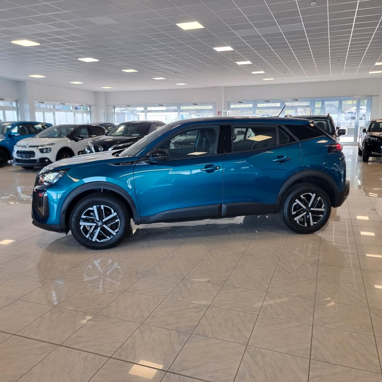 Peugeot 2008 PureTech 100 S&S Style