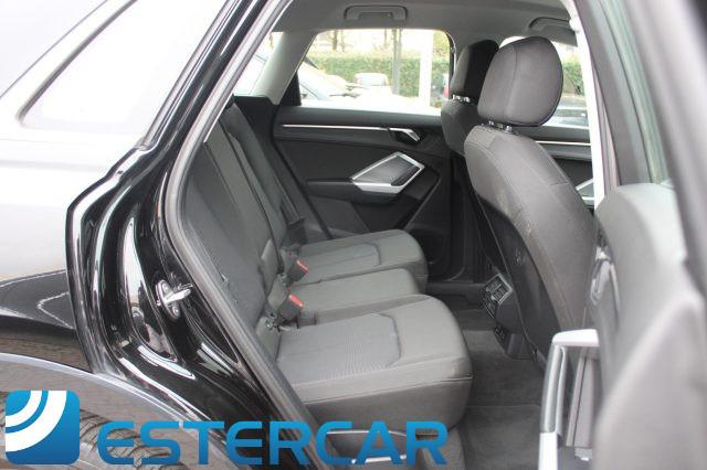 AUDI Q3 35 TDI S tronic Business Advanced