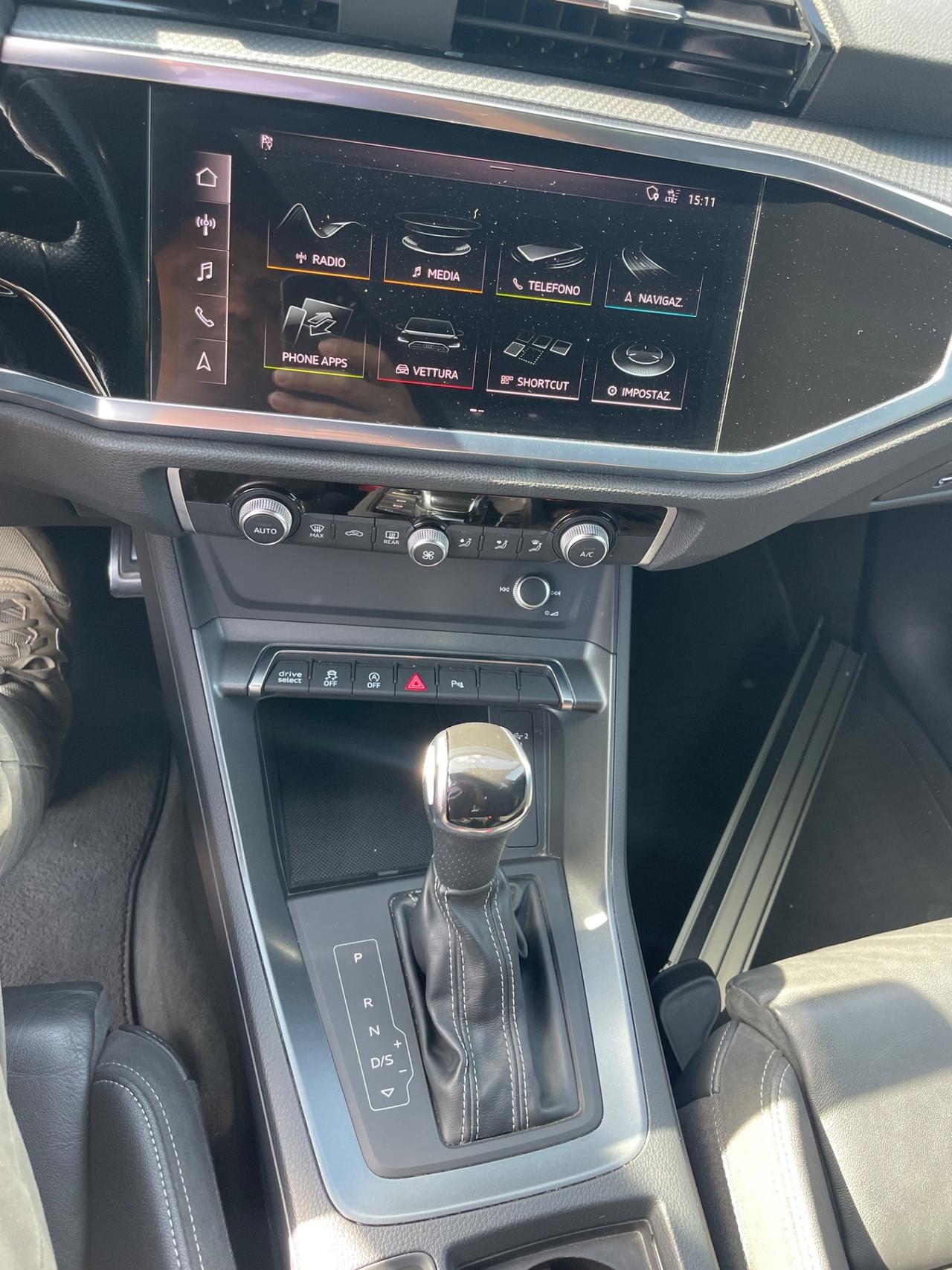 Audi Q3 SPB 35 TFSI S line edition