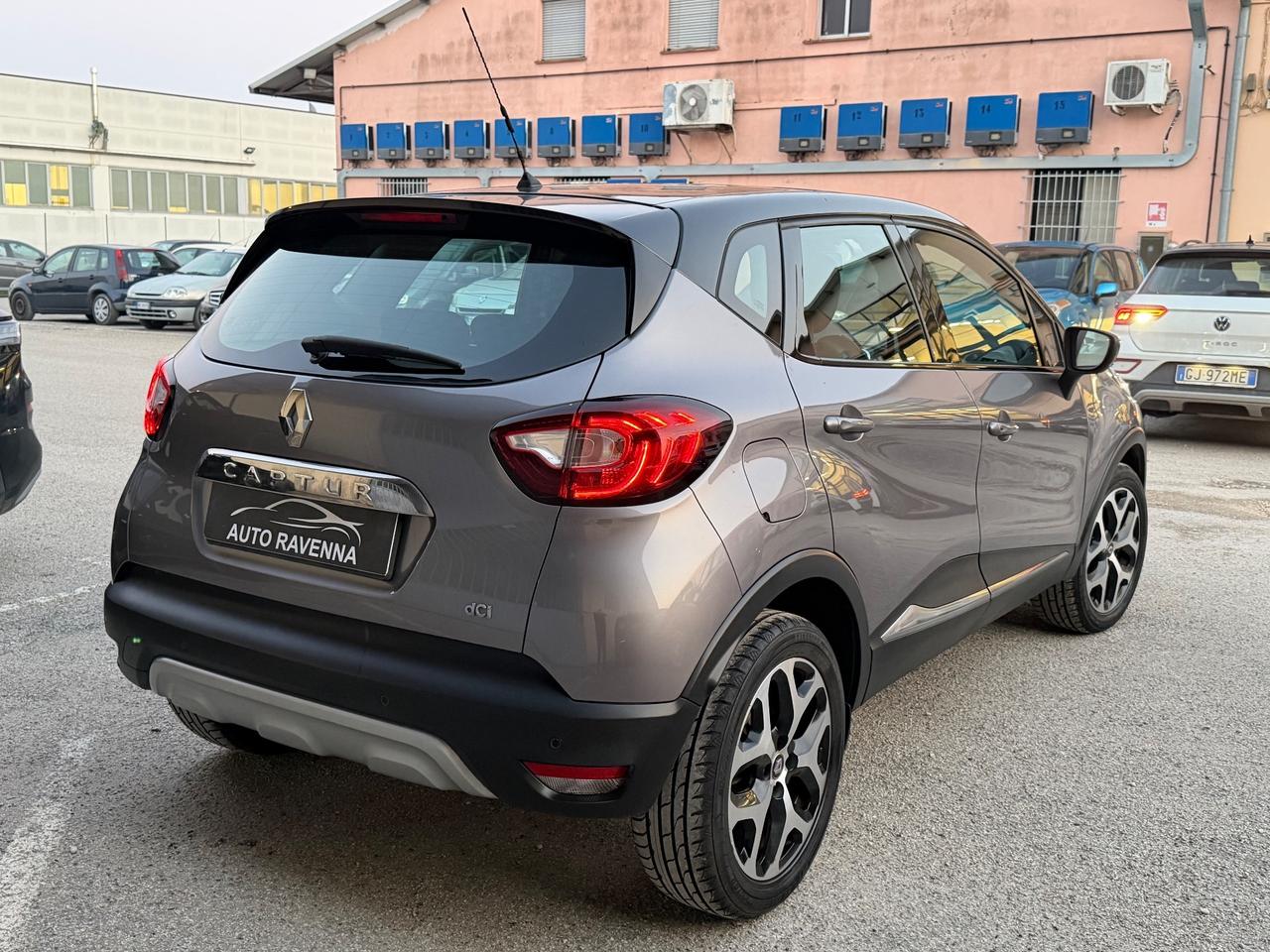 Renault Captur 1.5 dCi 110 CV Initiale Paris Euro 6