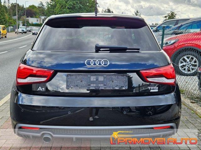 AUDI A1 SPB 1.0 TFSI ultra S LINE