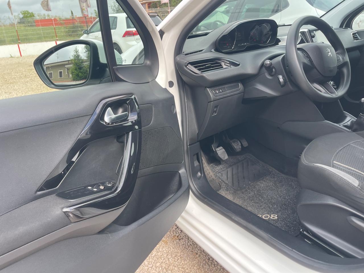 Peugeot 208 Active 1.4 HDI 68cv