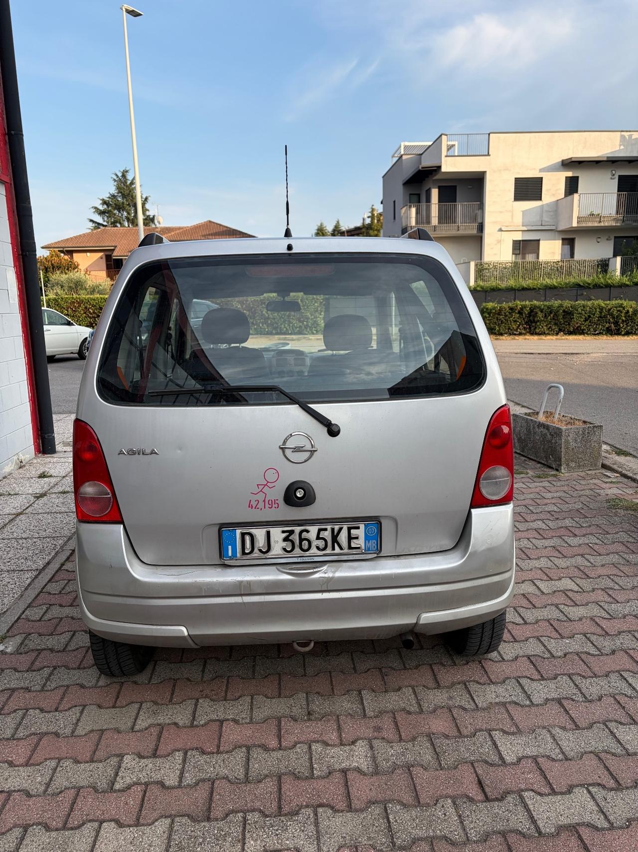 Opel Agila