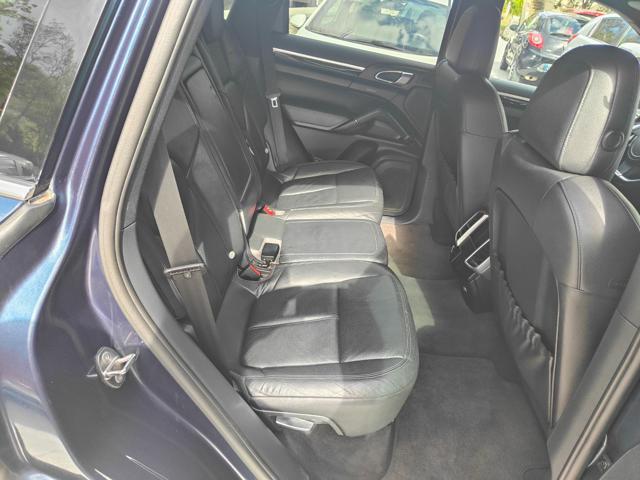 PORSCHE Cayenne 3.0 V6 tdi tiptronic 240cv - EURO 5