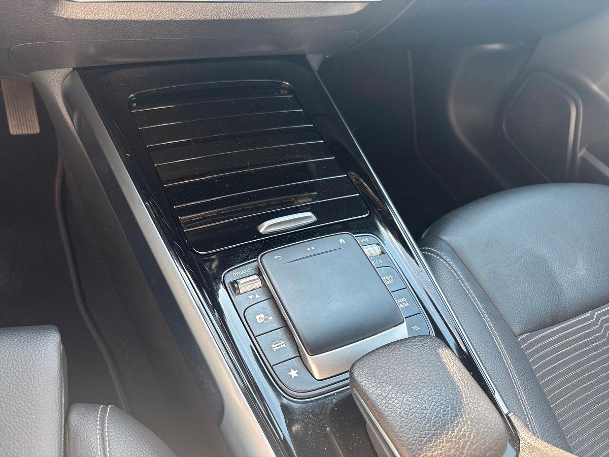 Mercedes-Benz GLB 200 d Automatic Sport Plus
