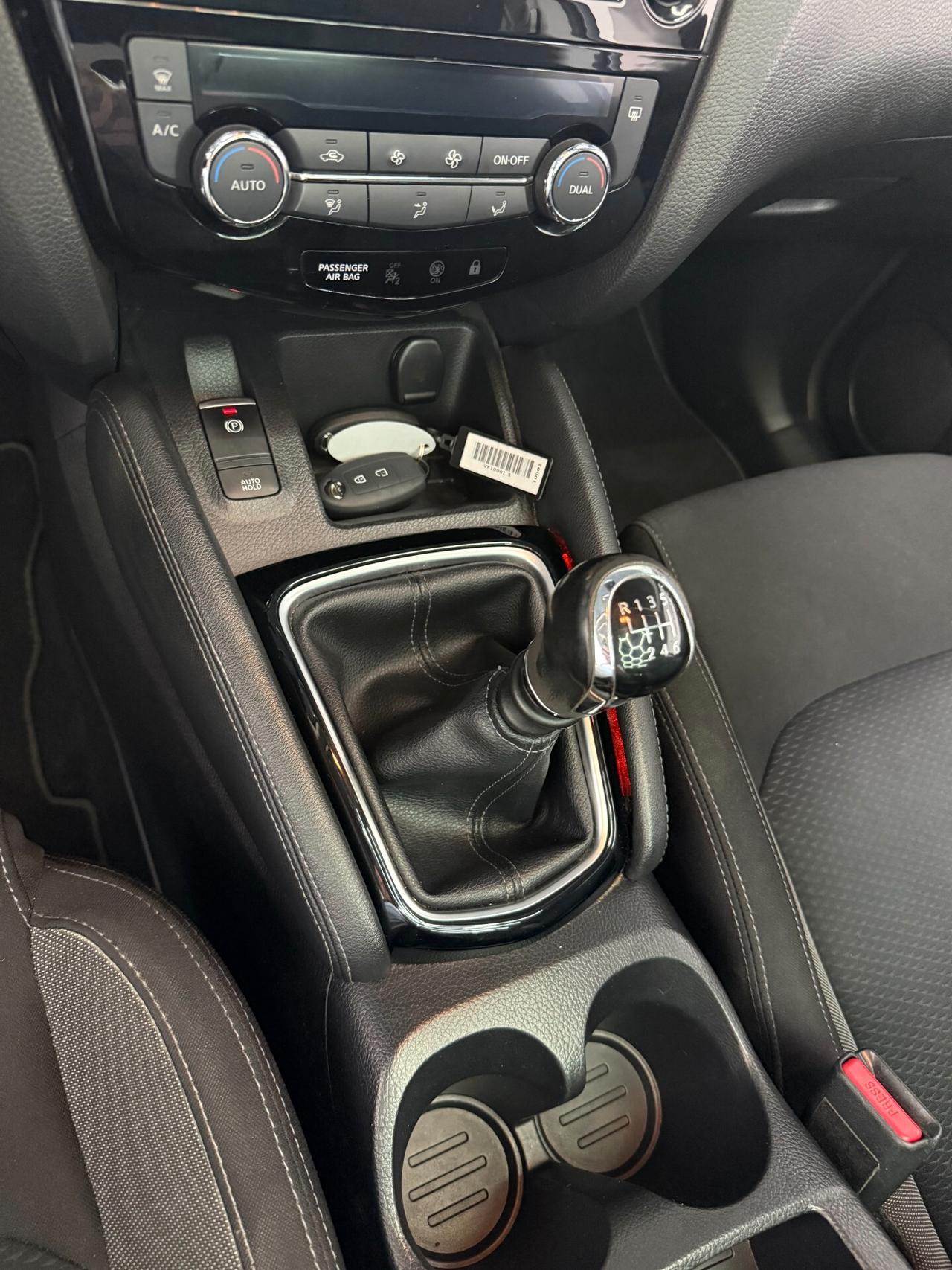 Nissan Qashqai 1.5 dCi Visia