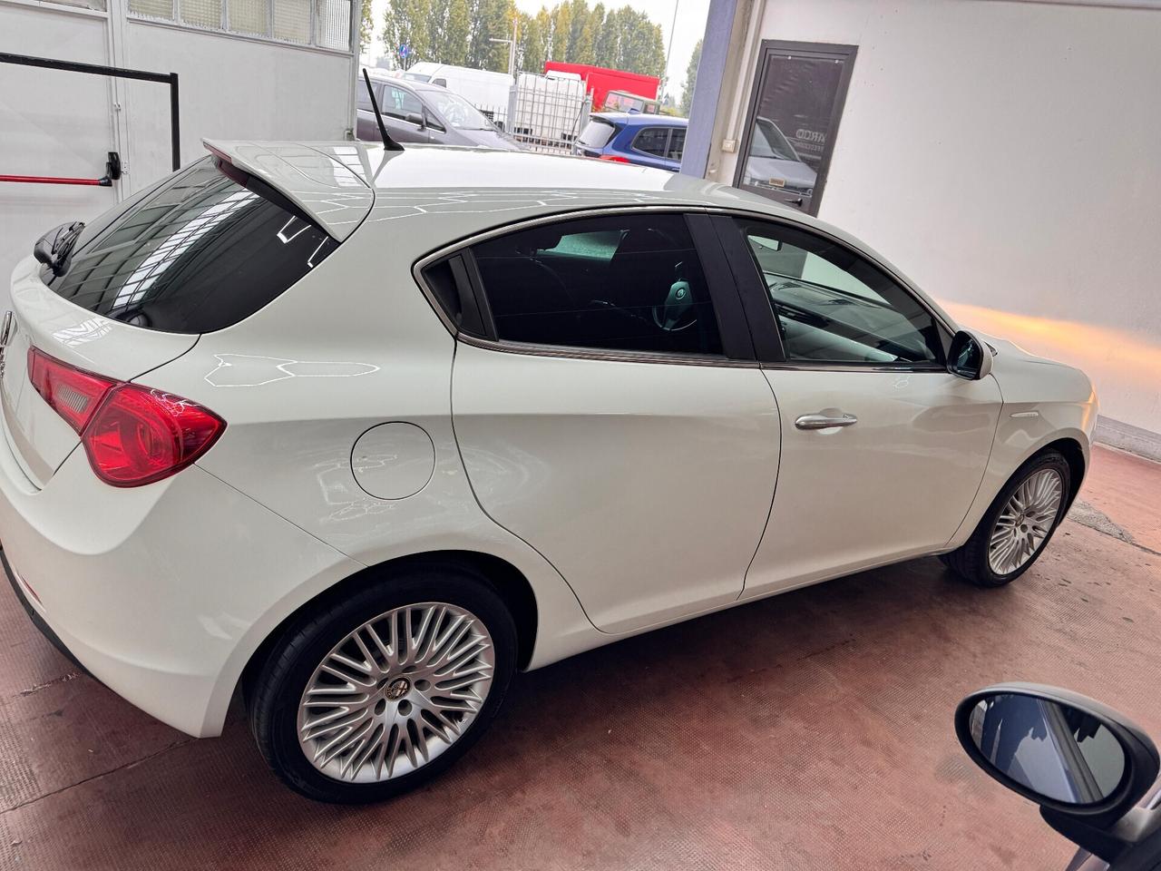 Alfa Romeo Giulietta 1.4 Turbo 120 CV GPL