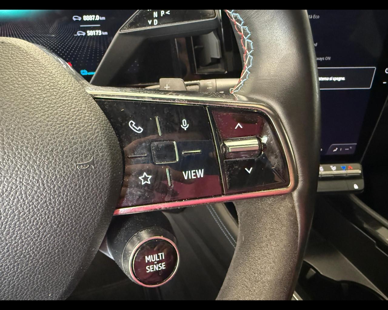 RENAULT Austral - Austral Full Hybrid E-Tech 200 CV Iconic Esprit Alpine