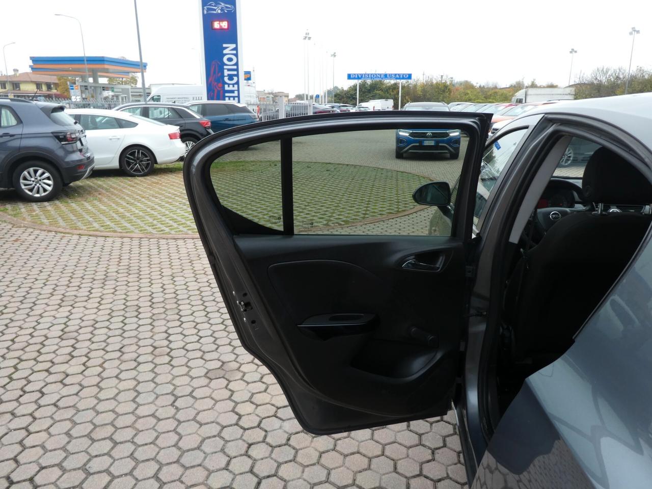 Opel Corsa 1.4 90CV GPL Tech 5 porte OK NEOPATENTATI