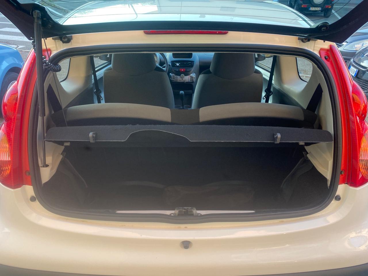 Peugeot 107 1.0 68CV 3p. Active NEOPATENTATI!!!