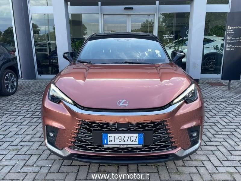 Lexus LBX Hybrid Cool