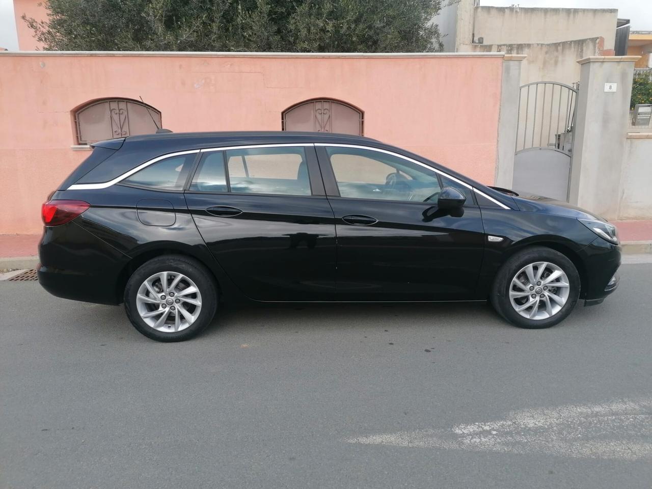 Opel Astra 1.6 CDTi 110CV Start&Stop Sports Tourer Business