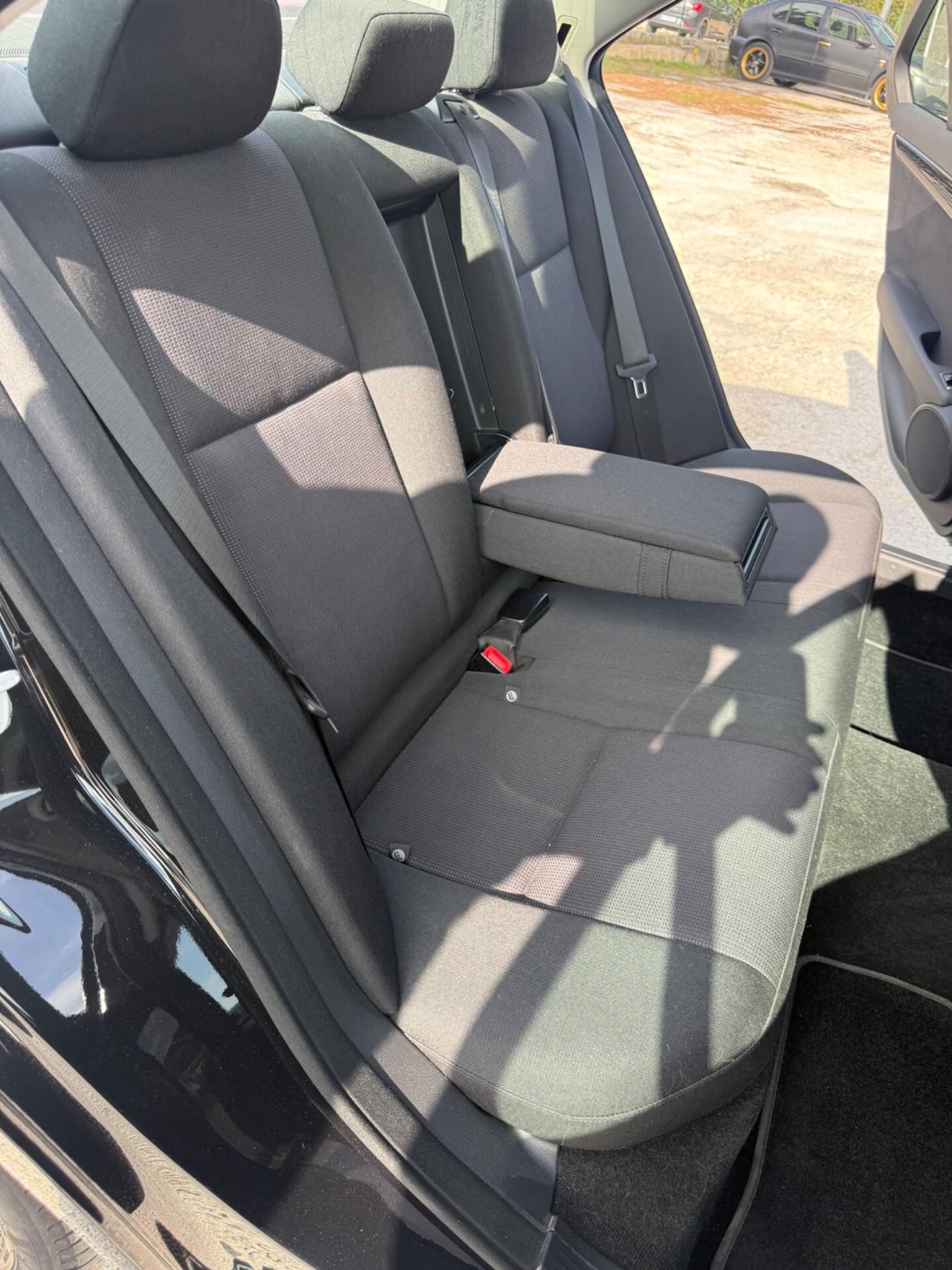 Mercedes classe C 180 CGi 127 milaKM uniproprietario