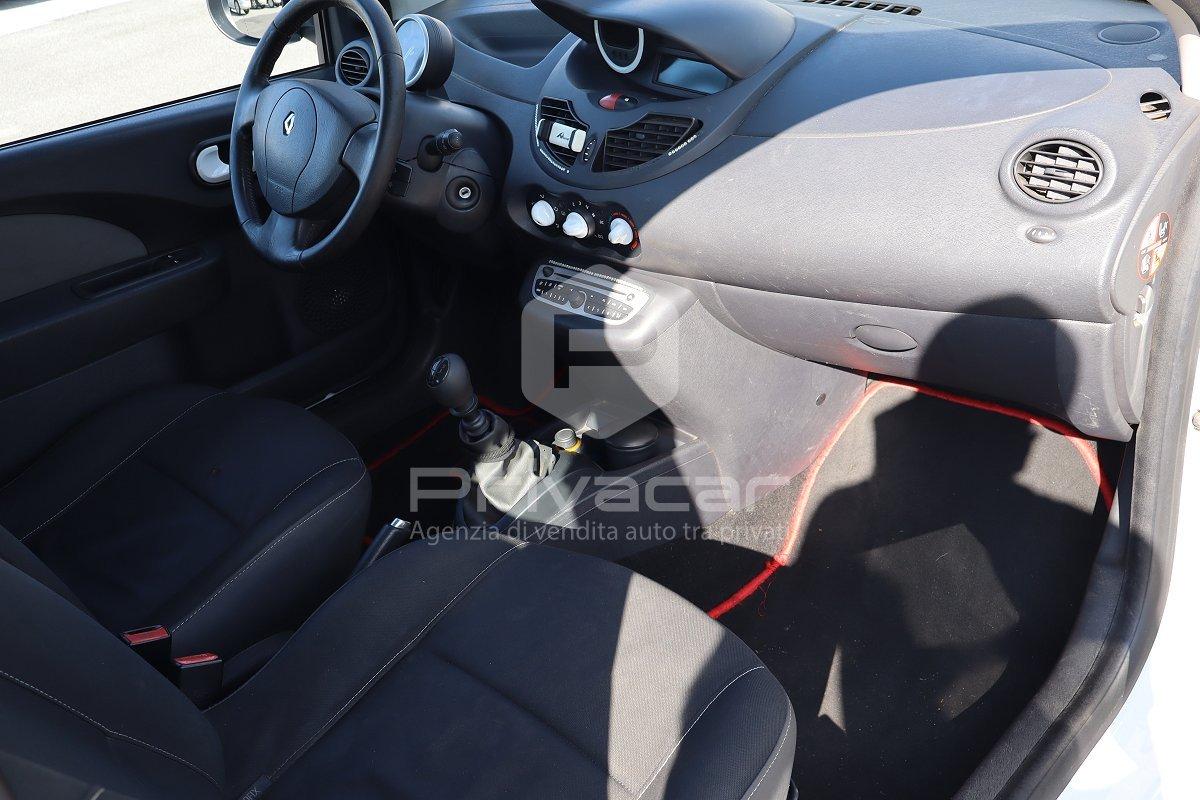 RENAULT Twingo 1.2 16V LEV Miss Sixty