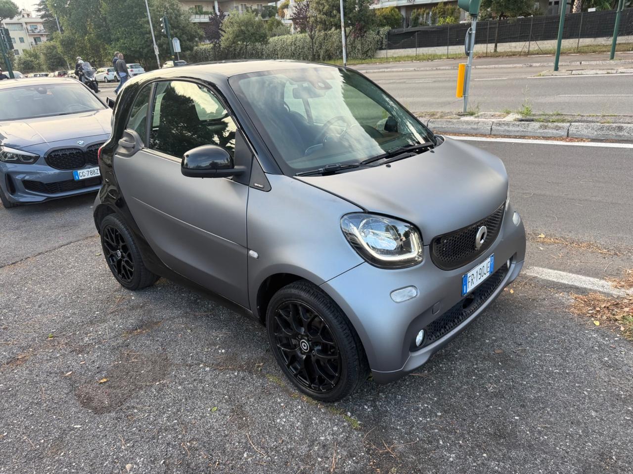 Smart ForTwo 1.0 71cv Coupe C. Automatico Navi motore nuovo