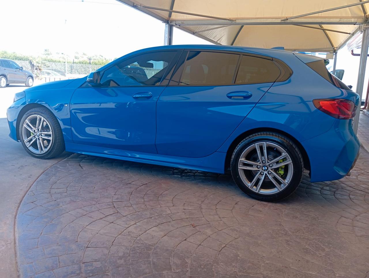 Bmw 118 118d 5p. Msport