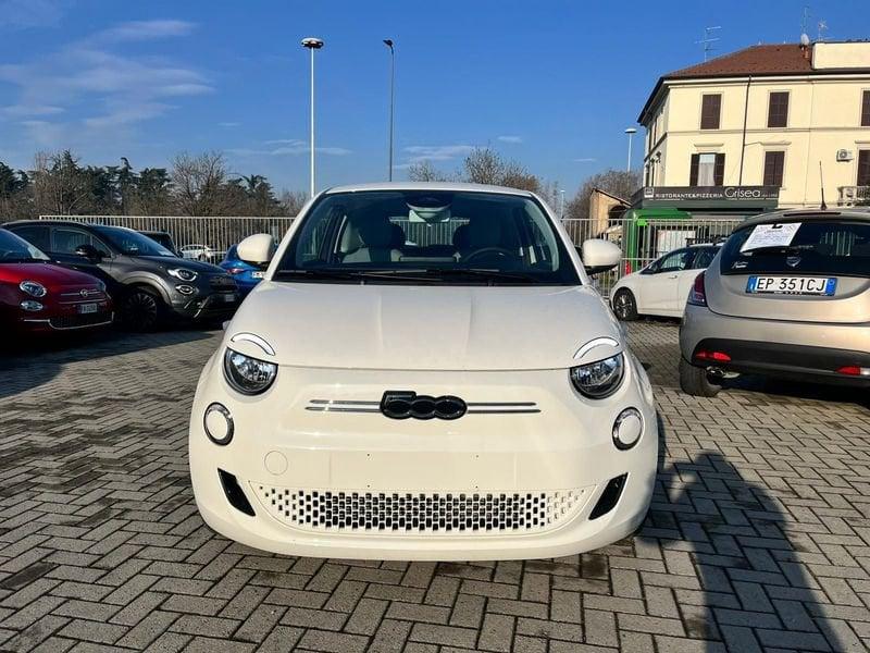 FIAT 500 Icon Berlina