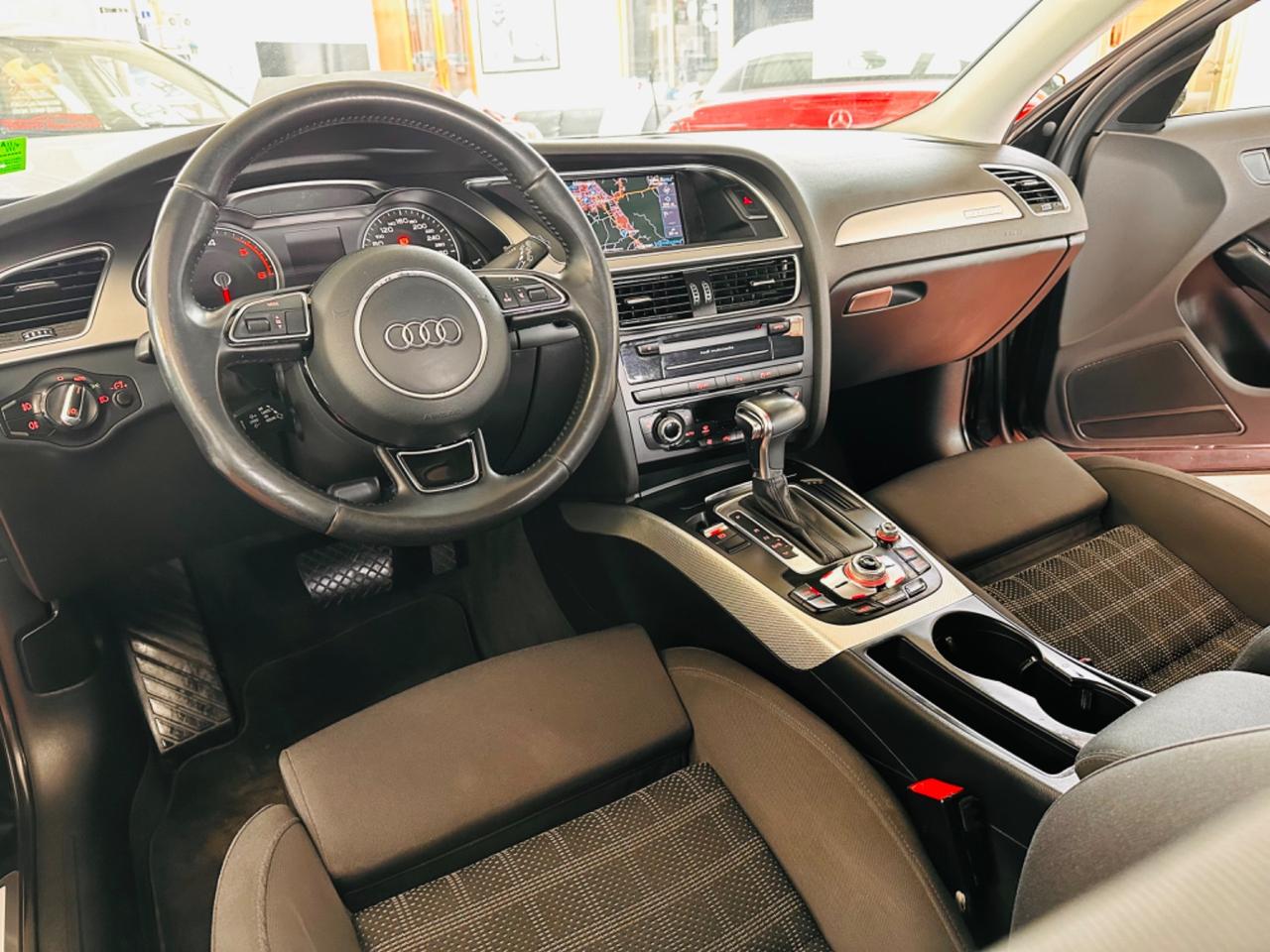 Audi A4 2.0 TDI 177 CV 4x4 S-Tronic Gancio Traino