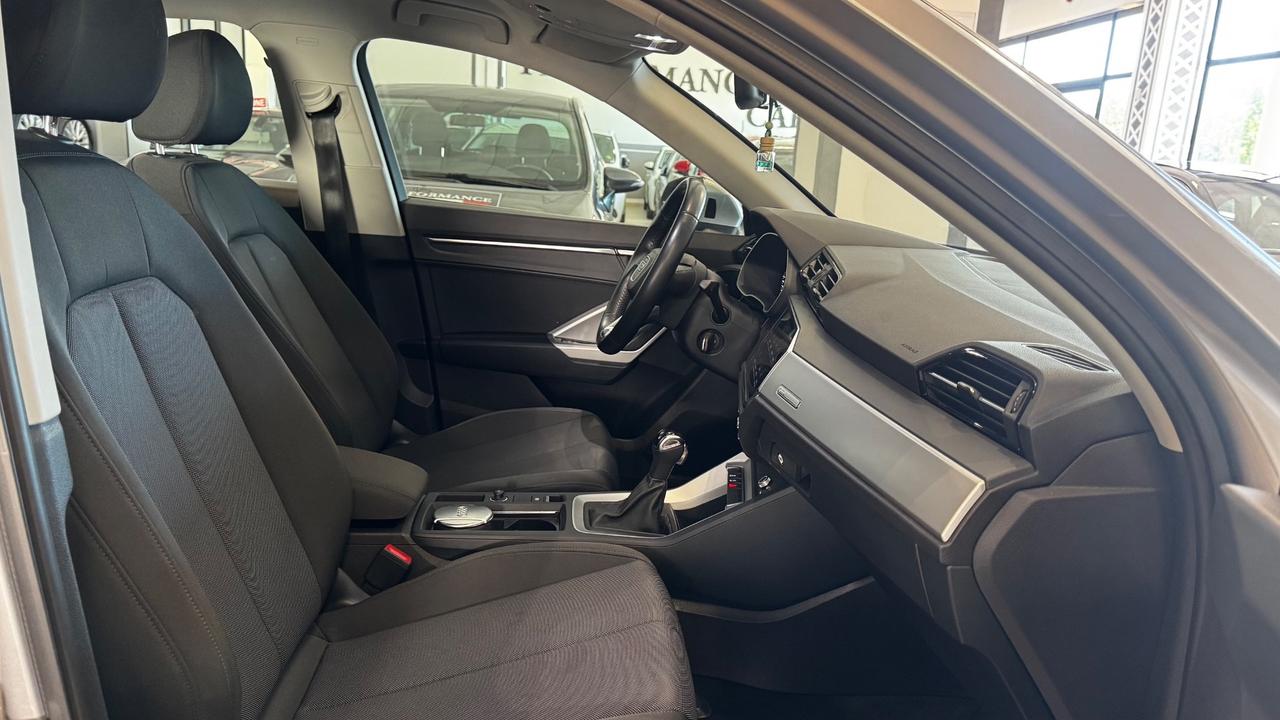 Audi Q3 35 TDI S tronic Business Advanced