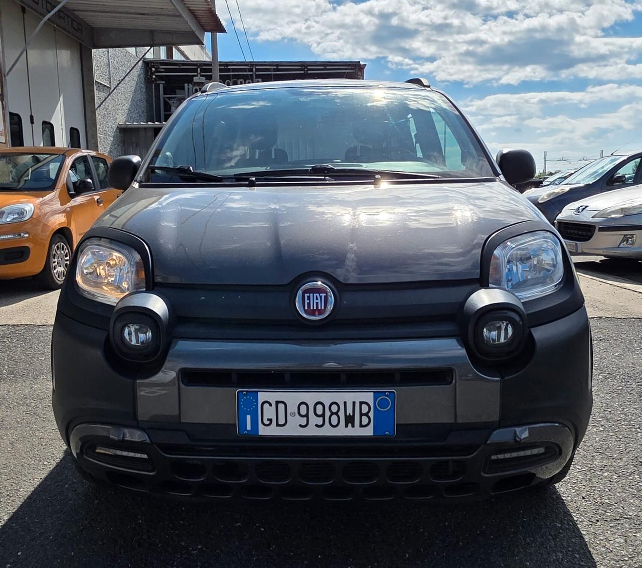 Fiat Panda 1.0 FireFly S&S Hybrid City Cross