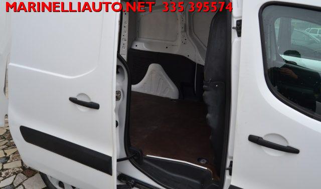 PEUGEOT Partner BlueHDi 100CV FURGONE 3 POSTI NON C'E' IVA DA AGG.