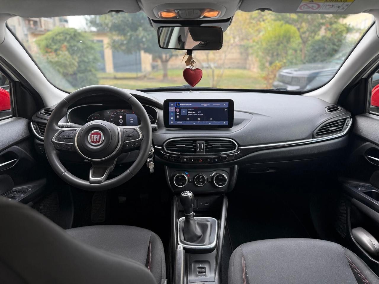 Fiat Tipo 1.0 5 porte Cross