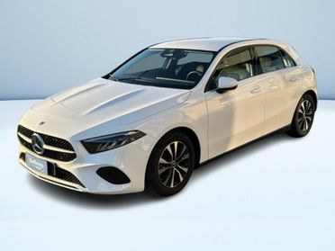 Mercedes Classe A 180 180 D Advanced 8G-DCT