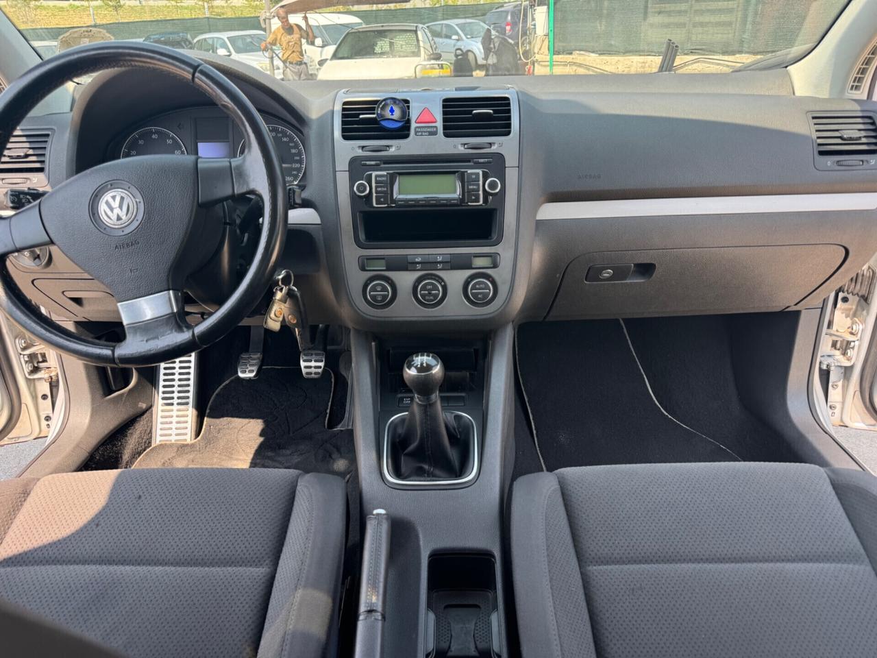 Volkswagen Golf 1.6 5p. United benzina