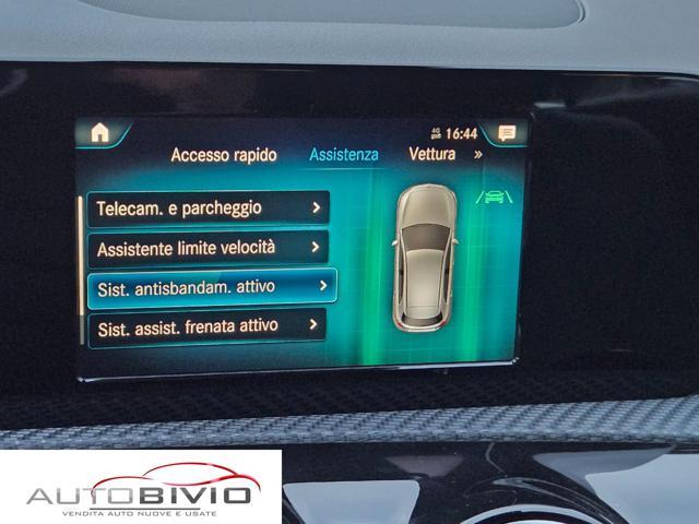 MERCEDES-BENZ A 200 d Automatic Business