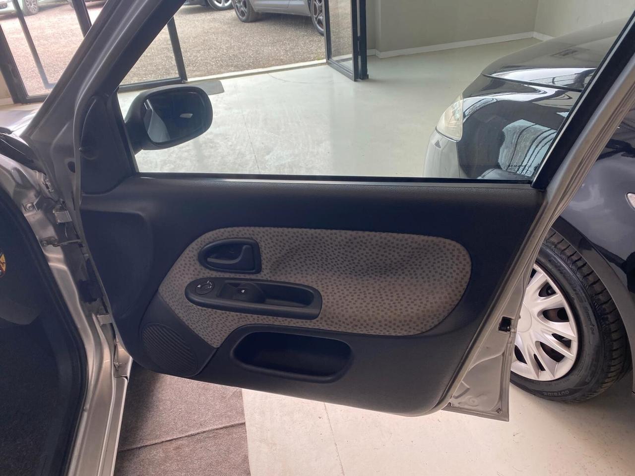 Renault Clio 1.2 cat 5 porte Fairway