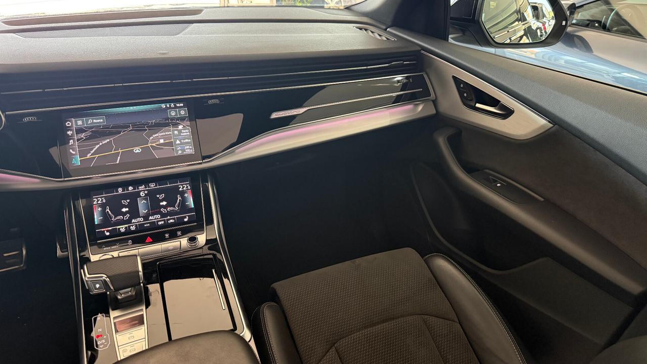 AUDI Q8 TDI 231 CV TETTO APRIBILE UFF ITALIA