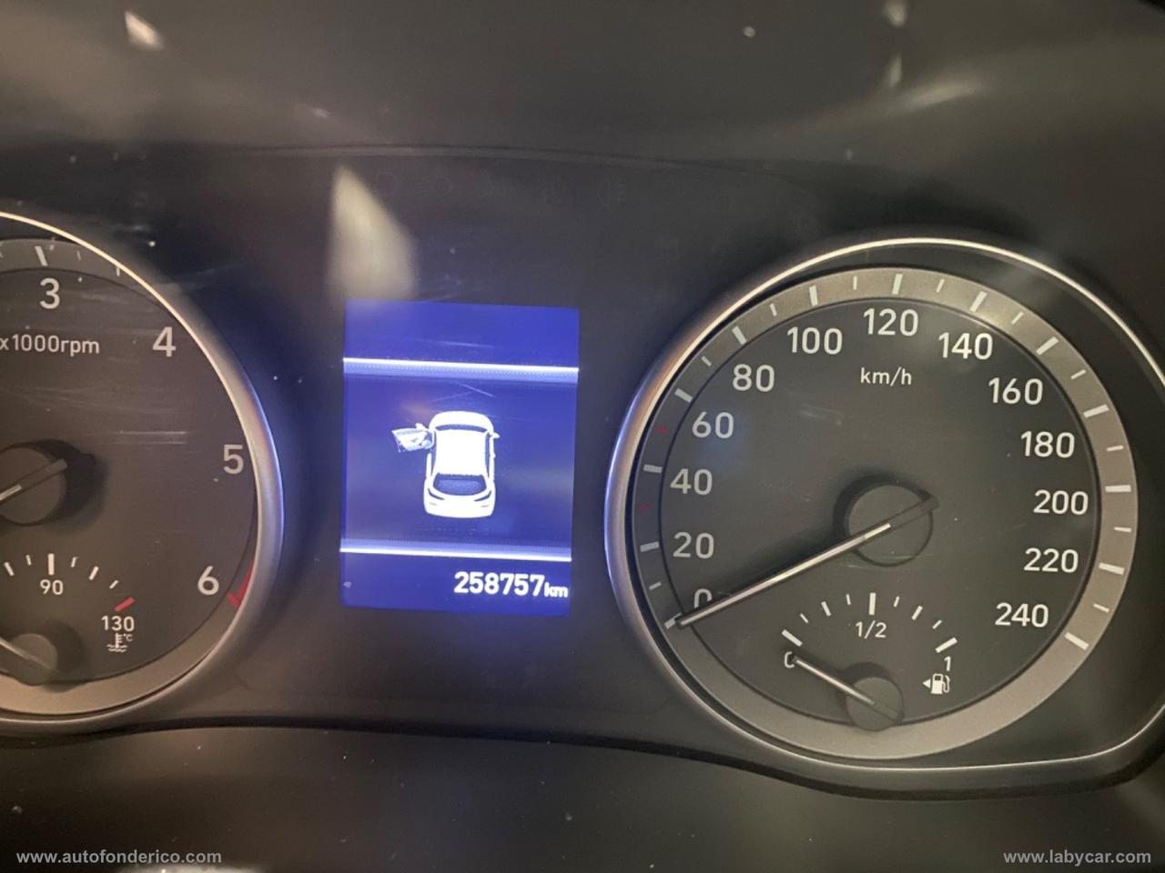 HYUNDAI i30 1.6 CRDi 5p. Comfort A/T