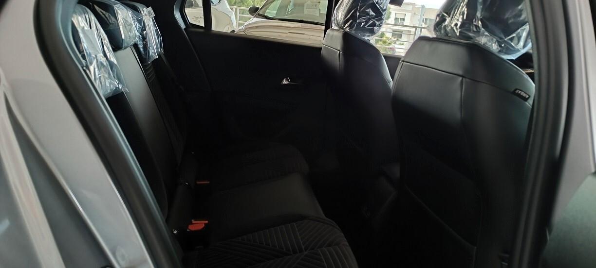 Lancia Ypsilon Hybrid e-DCT LX