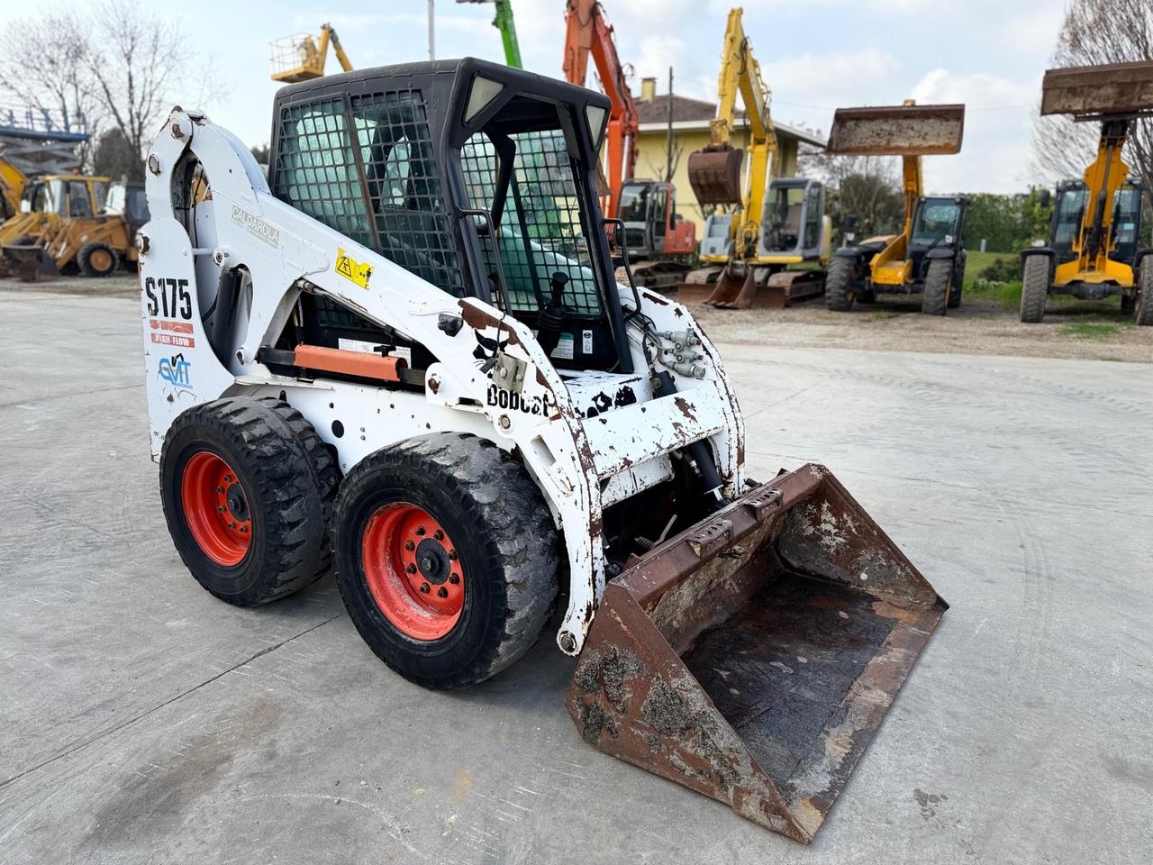 Mini pala gommata BOBCAT S175