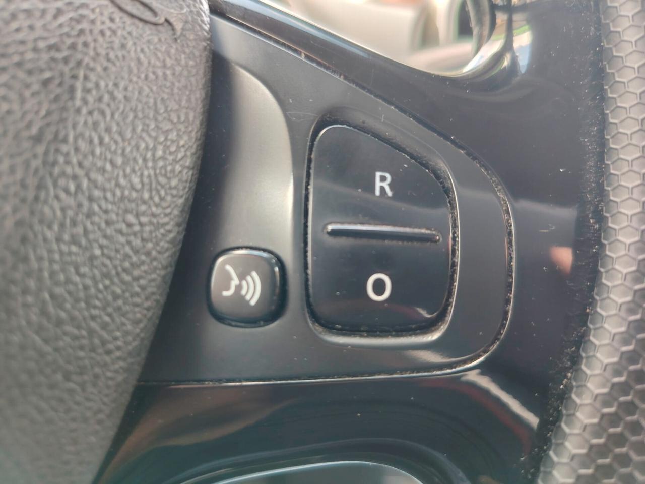 Renault Clio 1.2 75CV 5 porte