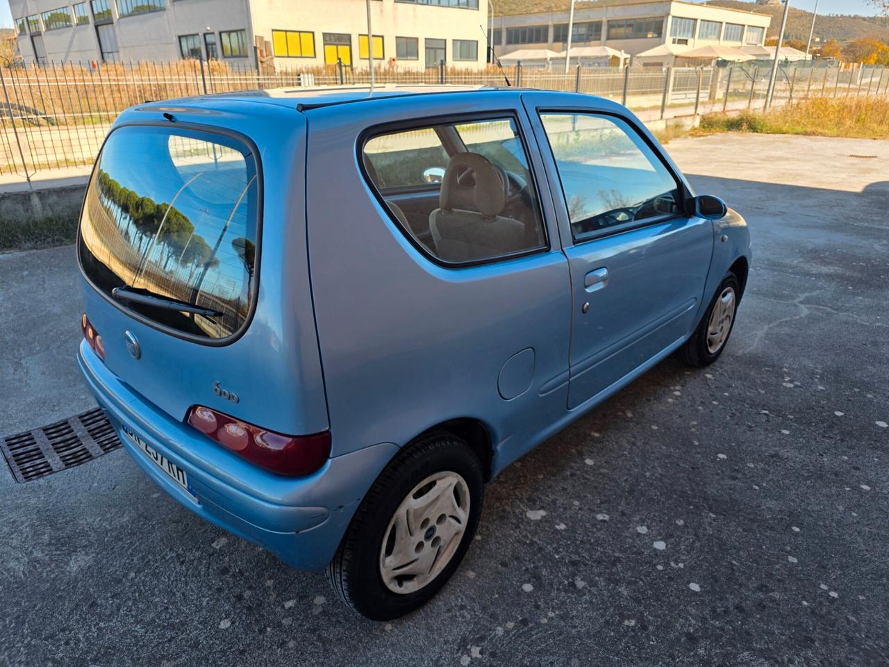 Fiat 600 1.1 Active