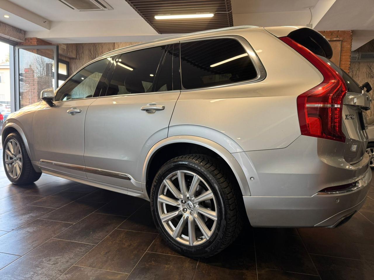 Volvo XC 90 XC90 D5 AWD Geartronic 7 posti Inscription