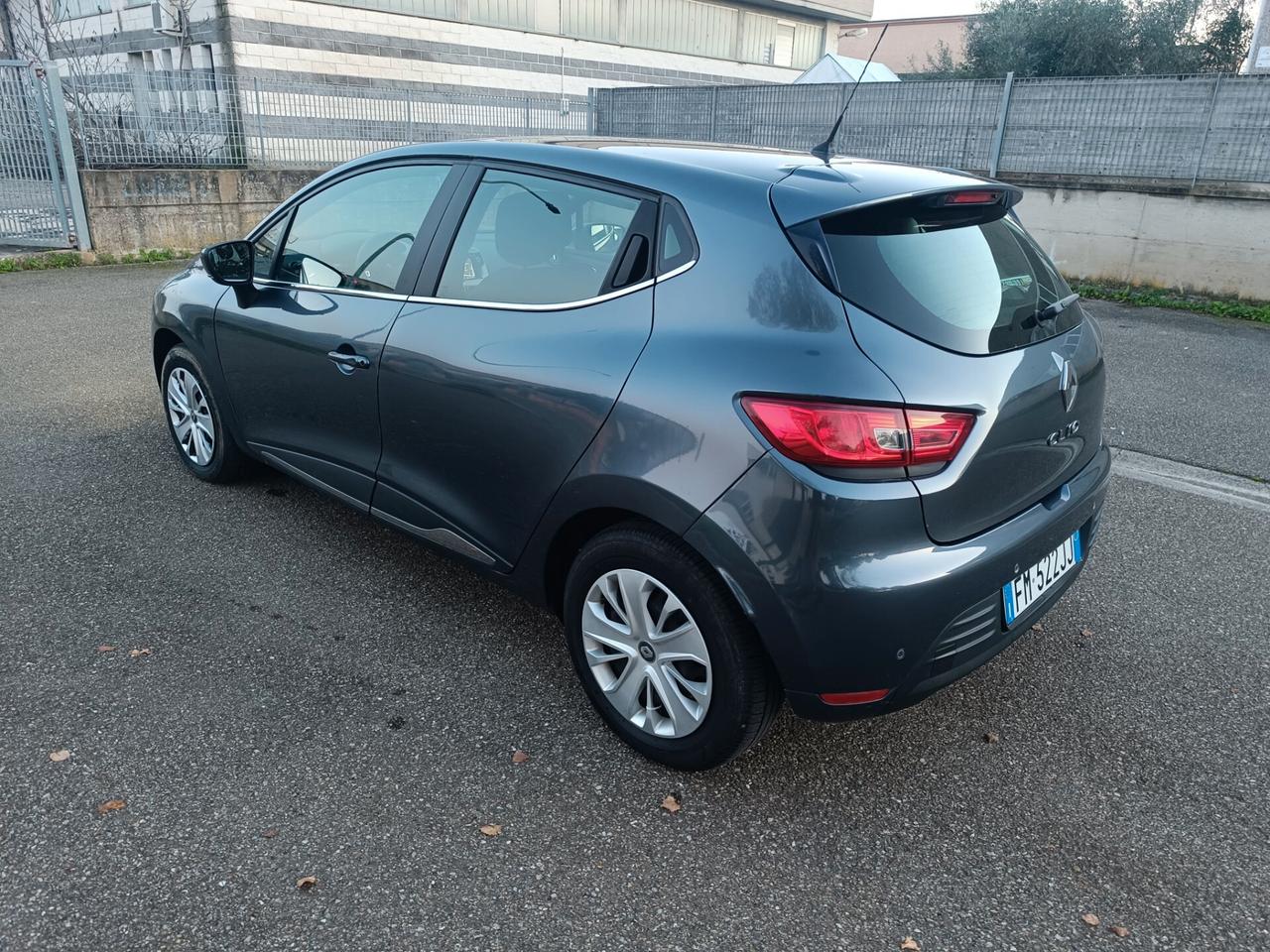 Renault Clio TCe 90 CV GPL 5 porte del 2018