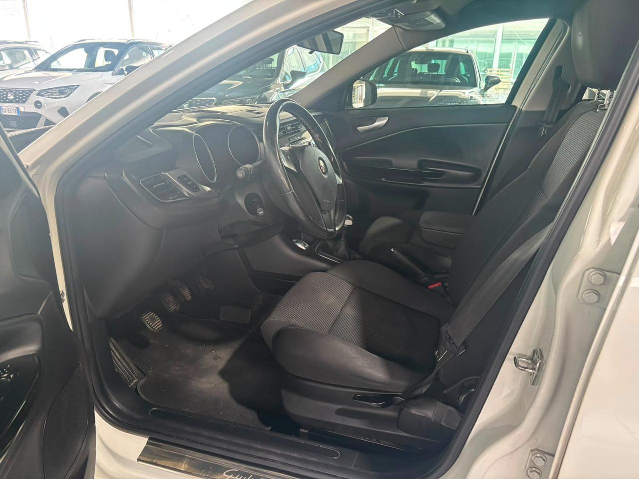 Alfa Romeo Giulietta 1.6 JTDm-2 105 CV Progression