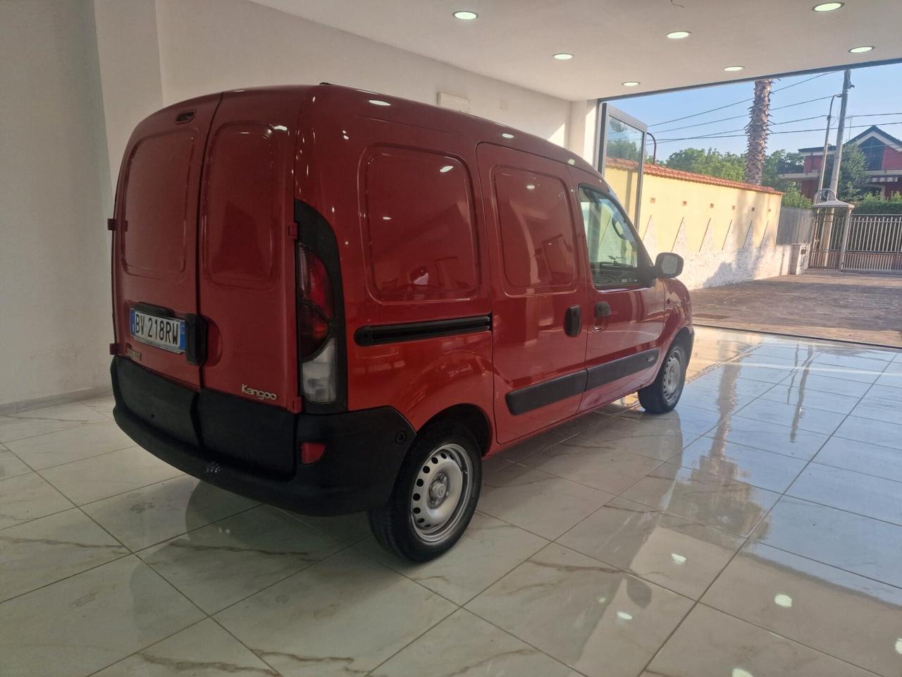 RENAULT KANGOO 1.9 TdCi FURGONE CON PORTA LATERALE