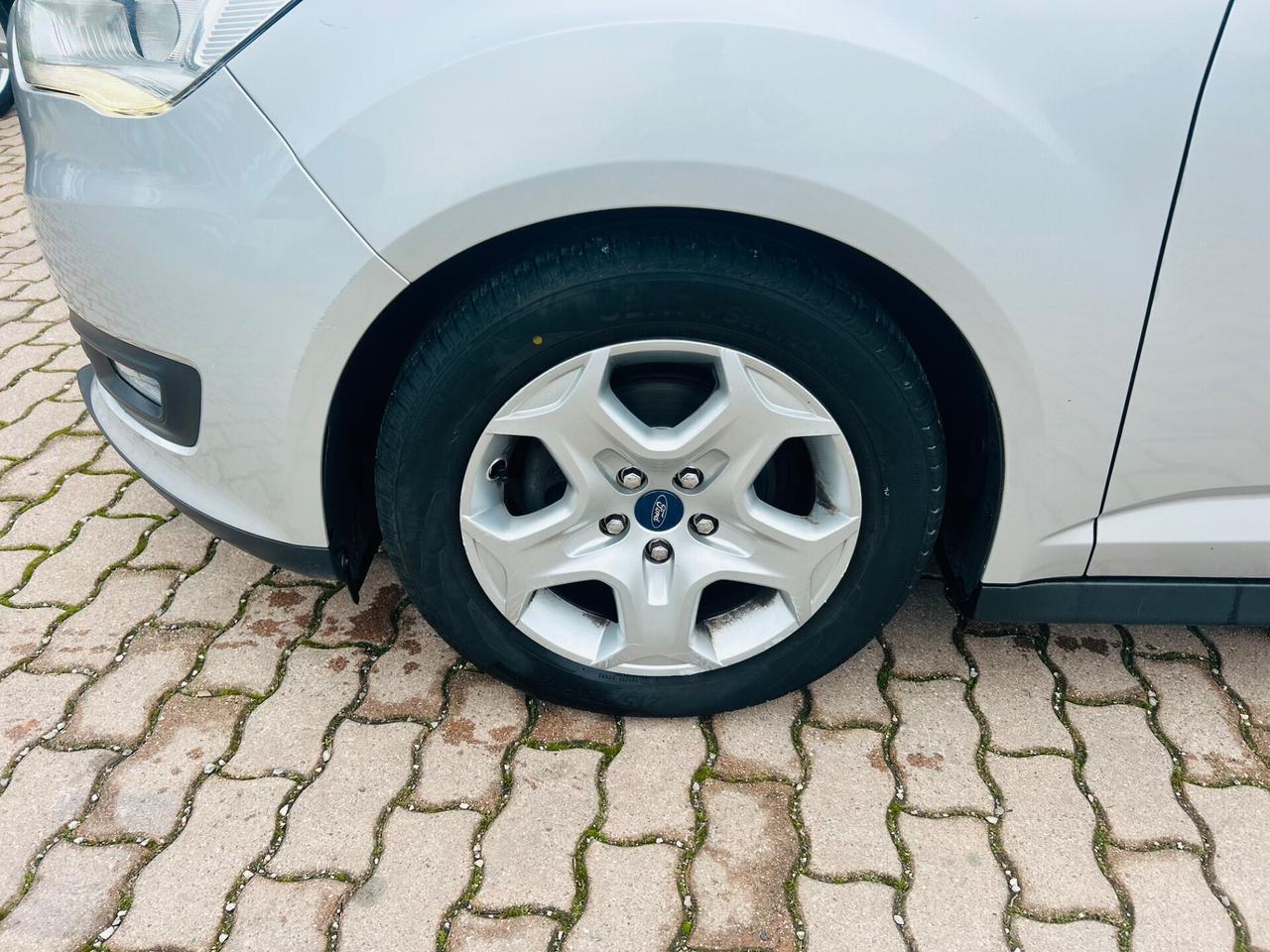 Ford C-Max 1.6 120CV GPL Titanium